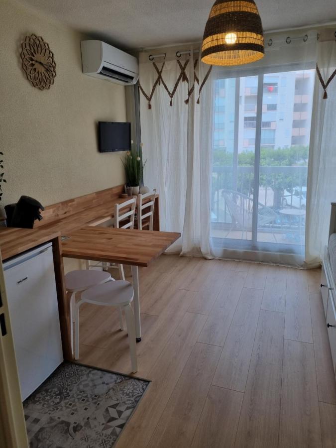 Studio Cabine Refait A Neuf A 3 Minutes A Pied De La Plage Apartment Le Grau-du-Roi Ngoại thất bức ảnh