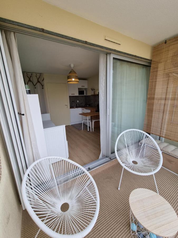 Studio Cabine Refait A Neuf A 3 Minutes A Pied De La Plage Apartment Le Grau-du-Roi Ngoại thất bức ảnh