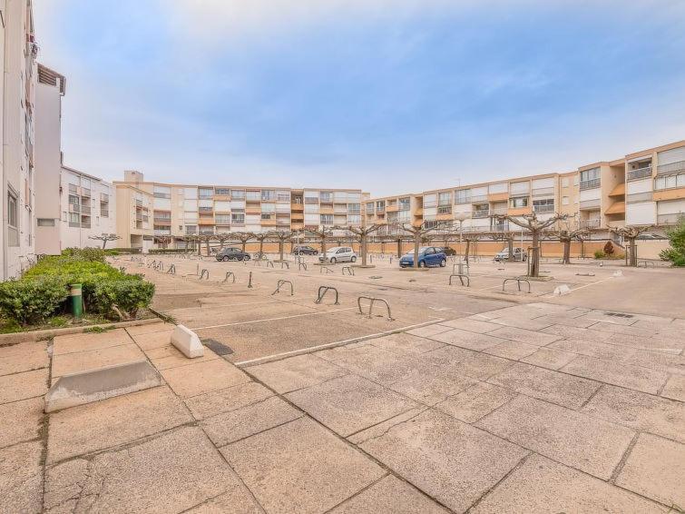 Studio Cabine Refait A Neuf A 3 Minutes A Pied De La Plage Apartment Le Grau-du-Roi Ngoại thất bức ảnh